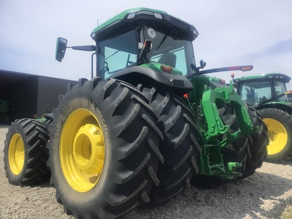 Image of John Deere 8R 410 equipment image 4