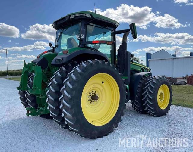 Image of John Deere 8R 410 equipment image 4