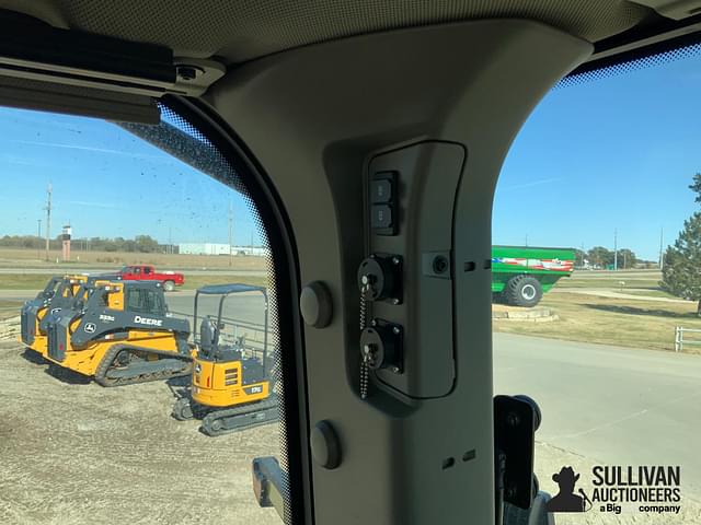 Thumbnail image John Deere 8R 410 79