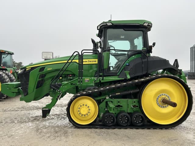 Image of John Deere 8RT 340 equipment image 2