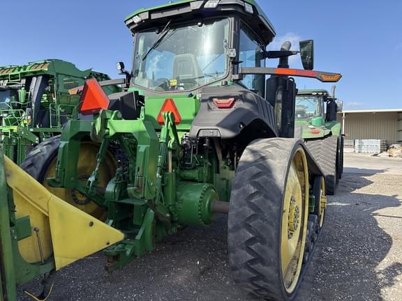 Image of John Deere 8RT 370 equipment image 4