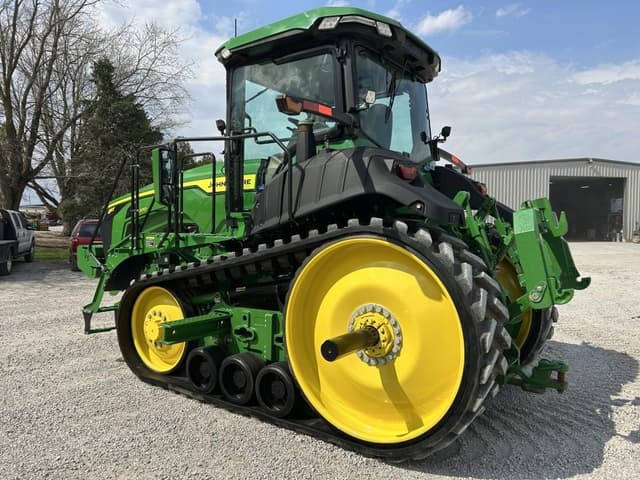 Image of John Deere 8RT 370 equipment image 4