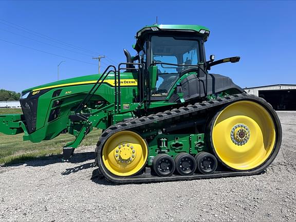 Image of John Deere 8RT 370 equipment image 1