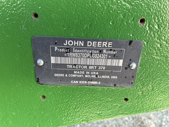 Image of John Deere 8RT 370 equipment image 3