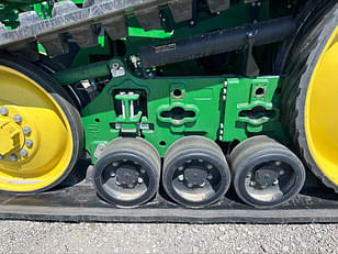 Main image John Deere 8RT 370 15