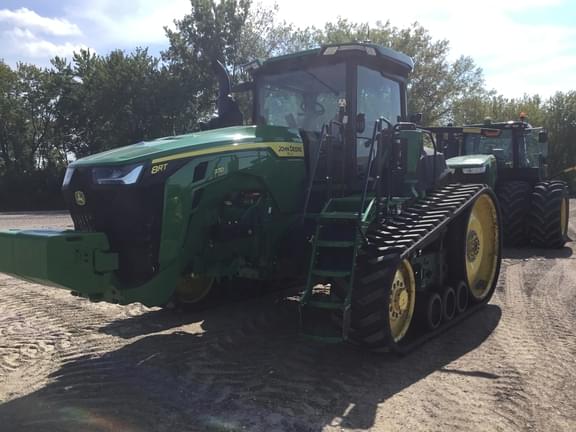 Image of John Deere 8RT 370 equipment image 2
