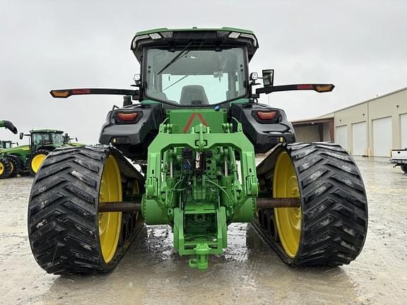 Image of John Deere 8RT 410 equipment image 3