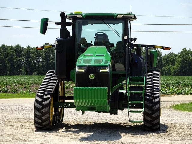 Image of John Deere 8RT 410 equipment image 1