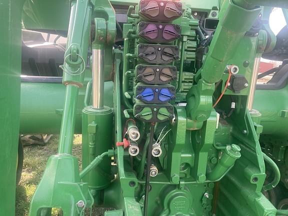 Image of John Deere 8RX 370 equipment image 4