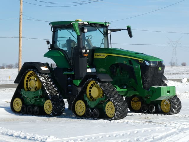 Image of John Deere 8RX 370 equipment image 1