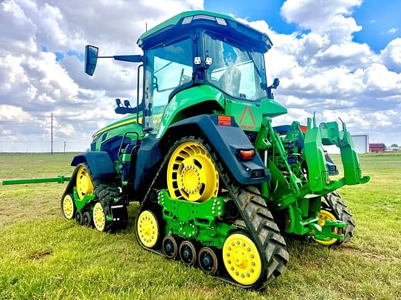 Image of John Deere 8RX 370 equipment image 2