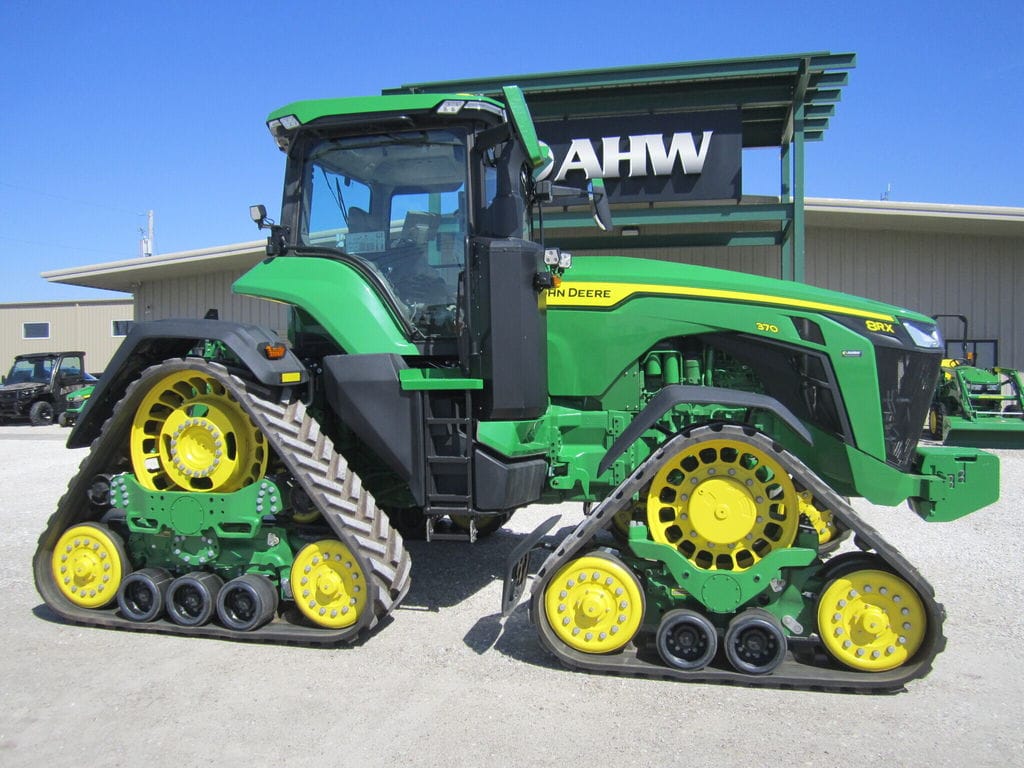 2020 John Deere 8RX 370 Equipment Image0