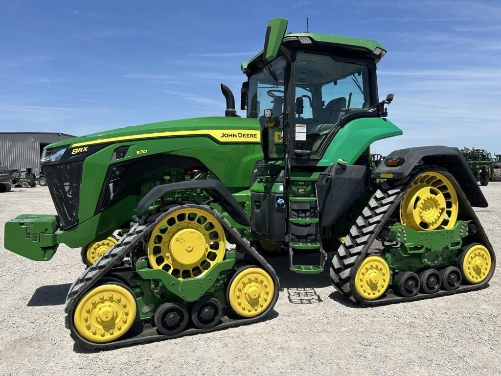 2020 John Deere 8RX 370 Equipment Image0