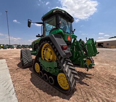 Image of John Deere 8RX 410 equipment image 2