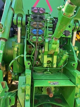 Image of John Deere 8RX 410 equipment image 4