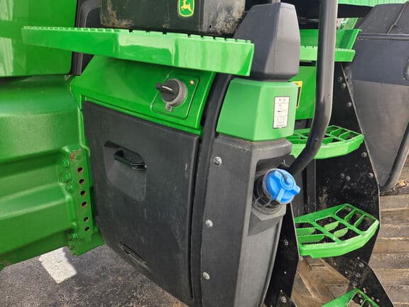 Image of John Deere 8RX 410 equipment image 1