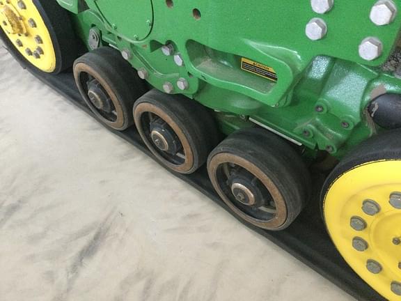 Image of John Deere 8RX 410 equipment image 2