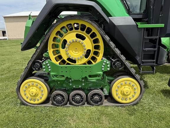 Image of John Deere 8RX 410 equipment image 3