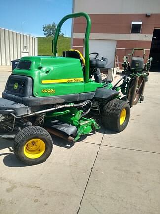 Image of John Deere 9009A equipment image 4