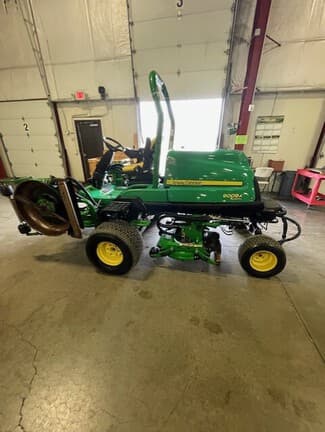 Image of John Deere 9009A equipment image 4