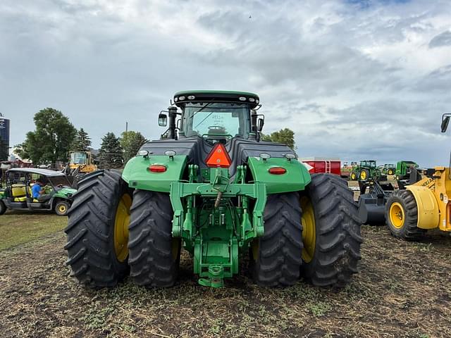 Image of John Deere 9370R equipment image 3