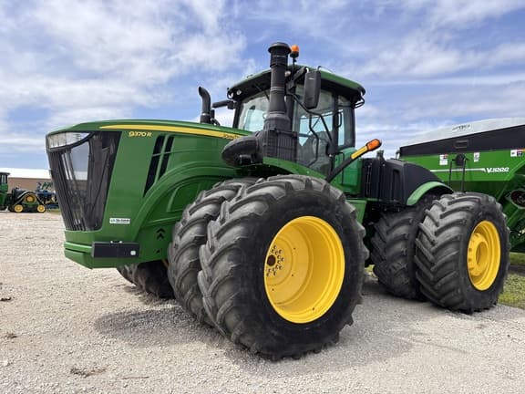 Image of John Deere 9370R equipment image 2