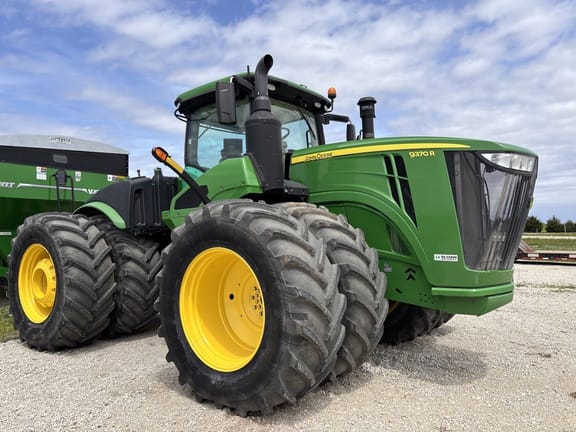 2020 John Deere 9370R Equipment Image0