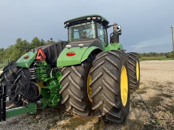 Image of John Deere 9370R equipment image 3