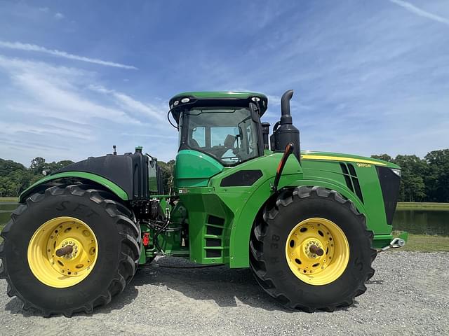 Image of John Deere 9370R equipment image 4