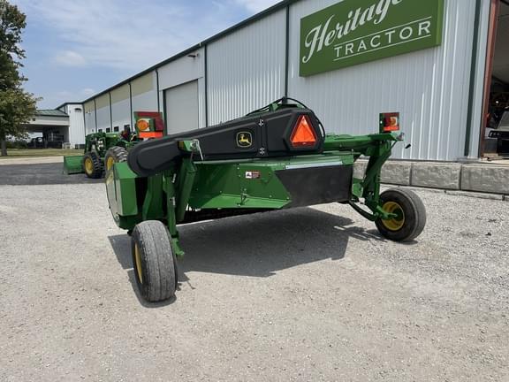 Image of John Deere 946 equipment image 3