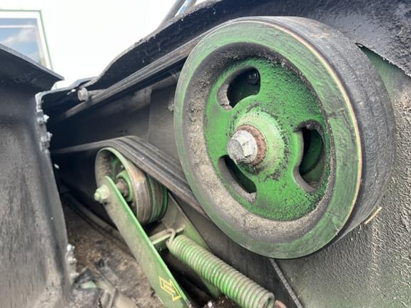 Image of John Deere 946 equipment image 1