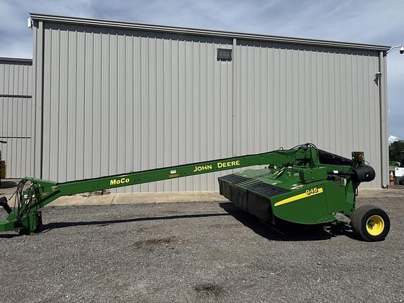 Image of John Deere 946 Primary image