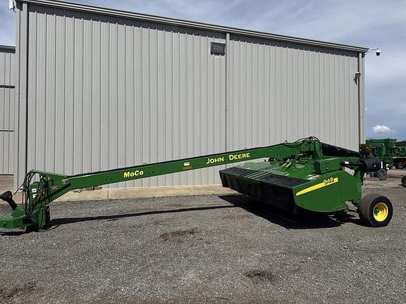 Image of John Deere 946 equipment image 2