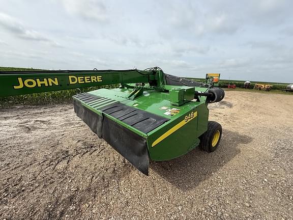 Image of John Deere 946 equipment image 3