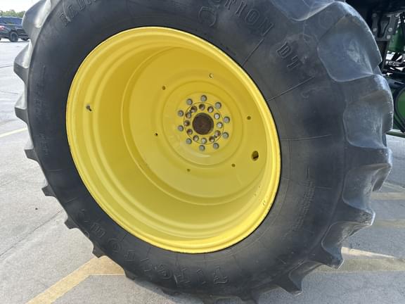 Image of John Deere 9470R equipment image 4