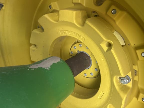 Image of John Deere 9470R equipment image 2