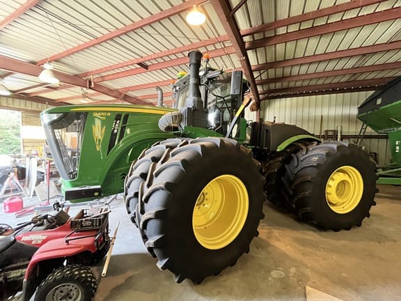 2020 John Deere 9470R Equipment Image0