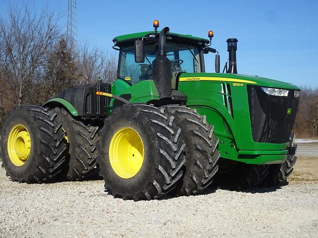 Image of John Deere 9520R equipment image 1