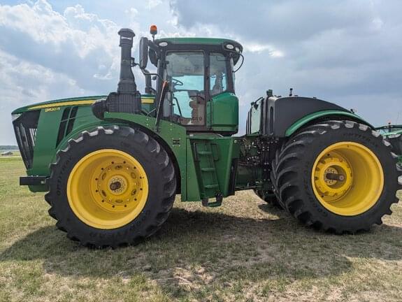 Image of John Deere 9520R equipment image 3