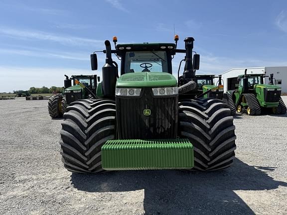 Image of John Deere 9520R equipment image 2