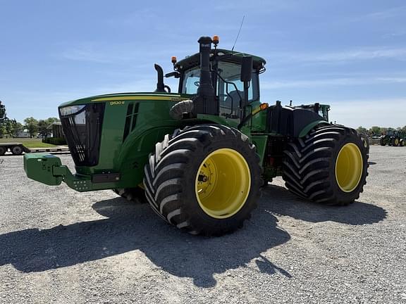 Image of John Deere 9520R equipment image 3