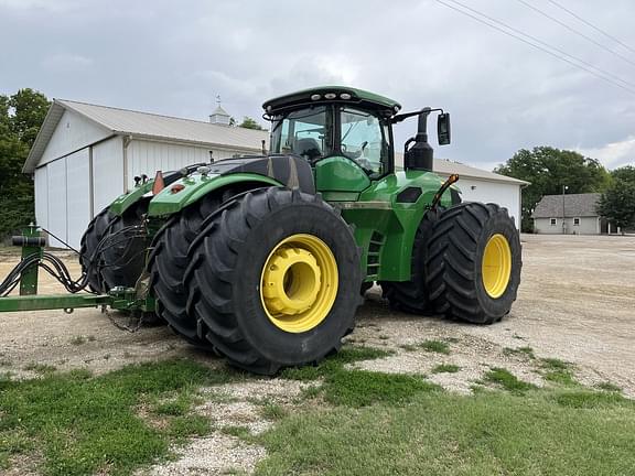 Image of John Deere 9520R equipment image 2
