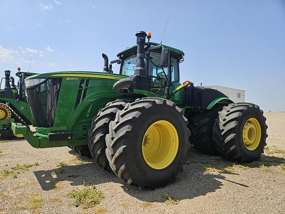 Image of John Deere 9520R equipment image 2