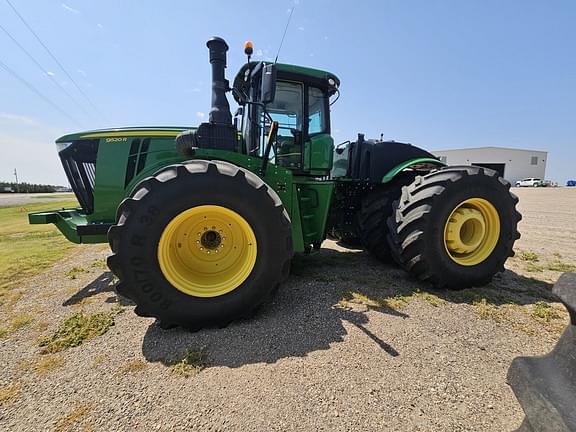 Image of John Deere 9520R equipment image 3