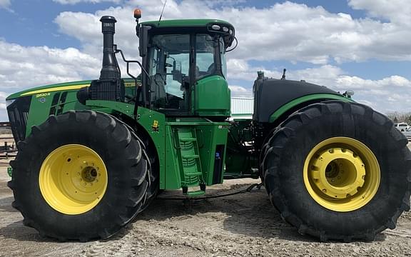 Image of John Deere 9520R equipment image 1