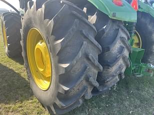 Main image John Deere 9520R 27