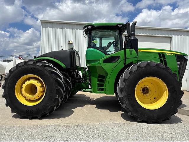 Image of John Deere 9520R equipment image 2