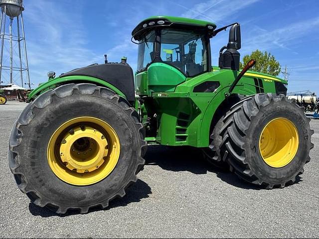 Image of John Deere 9520R equipment image 3