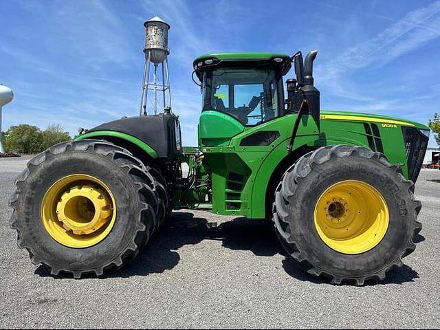 Image of John Deere 9520R equipment image 2