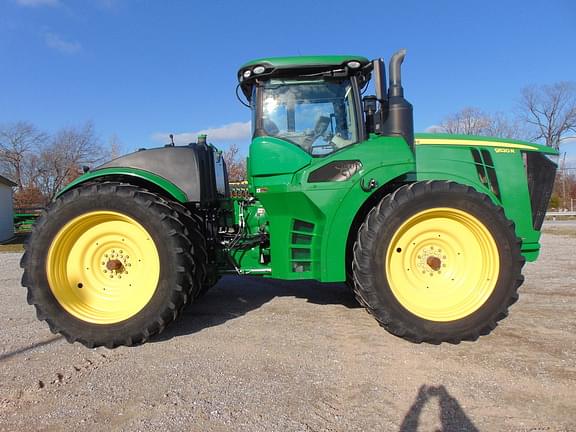 Image of John Deere 9520R equipment image 1